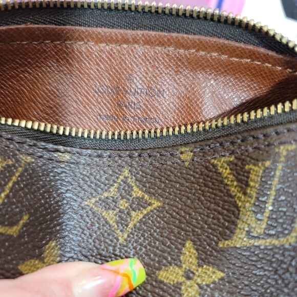 Louis Vuitton Papillion Pouch or Pouchette Authentic - Picture 6 of 8